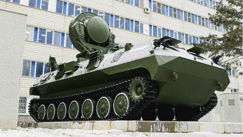 В Ижевске открыли монумент артиллерийскому радиолокационному комплексу «Рысь»