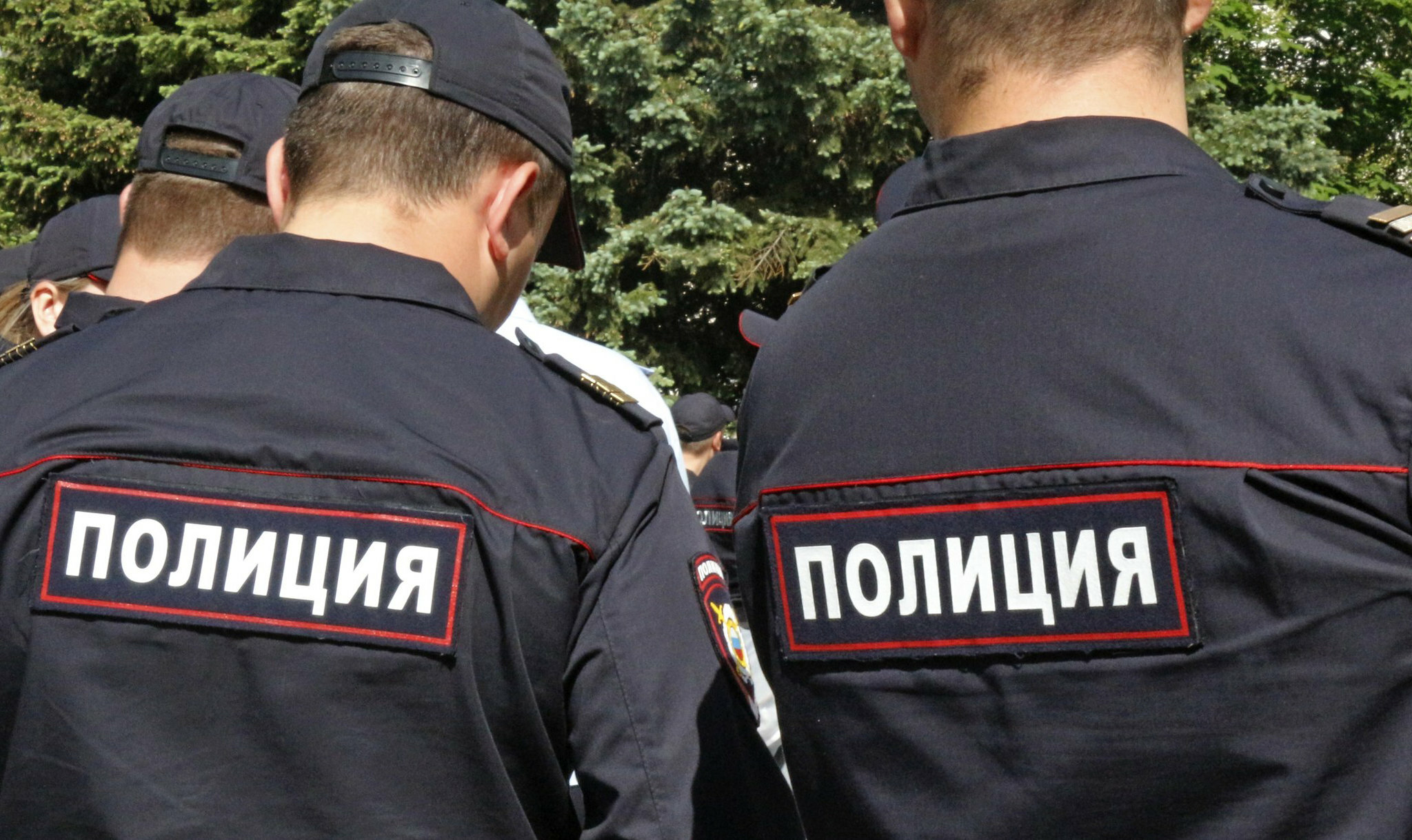 Незаконный митинг в Москве закончился массовыми задержаниями