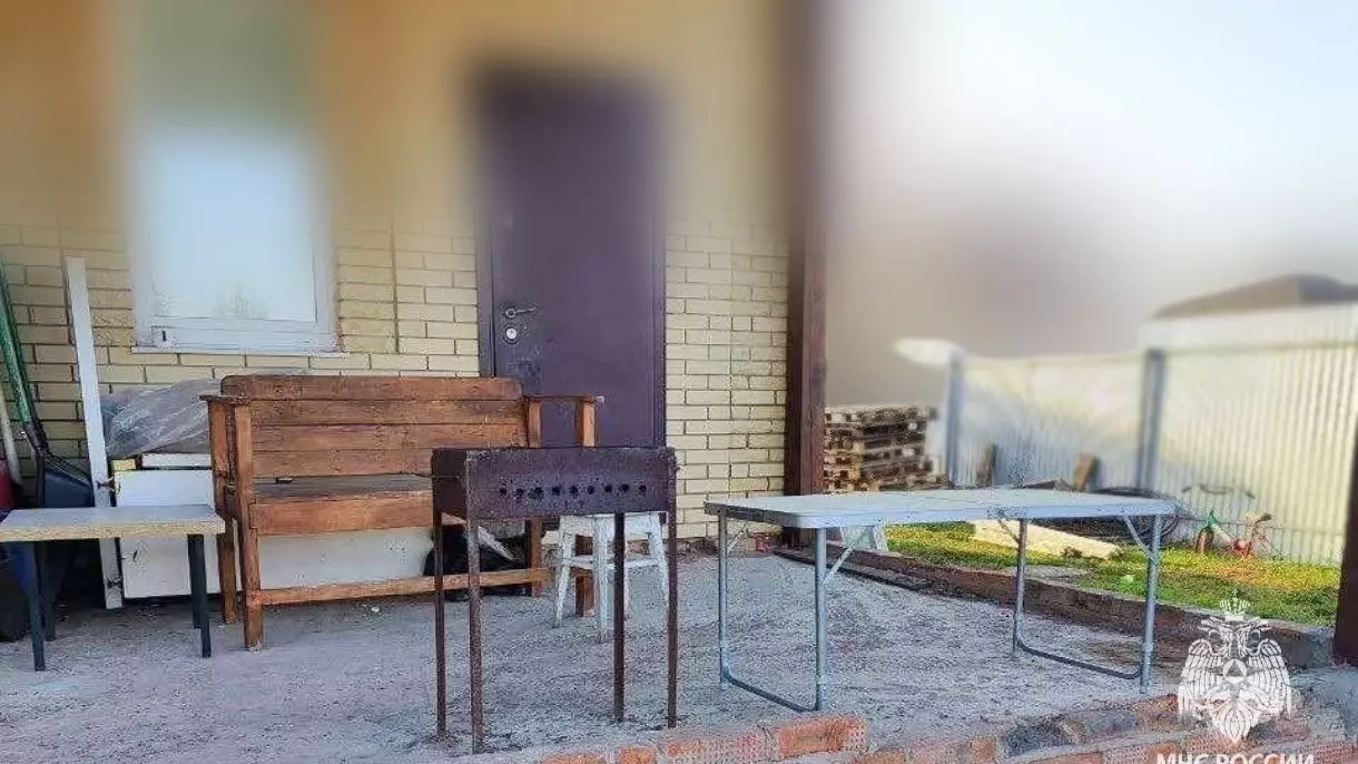 Молодая жительница Удмуртии получила сильные ожоги, когда готовила шашлык