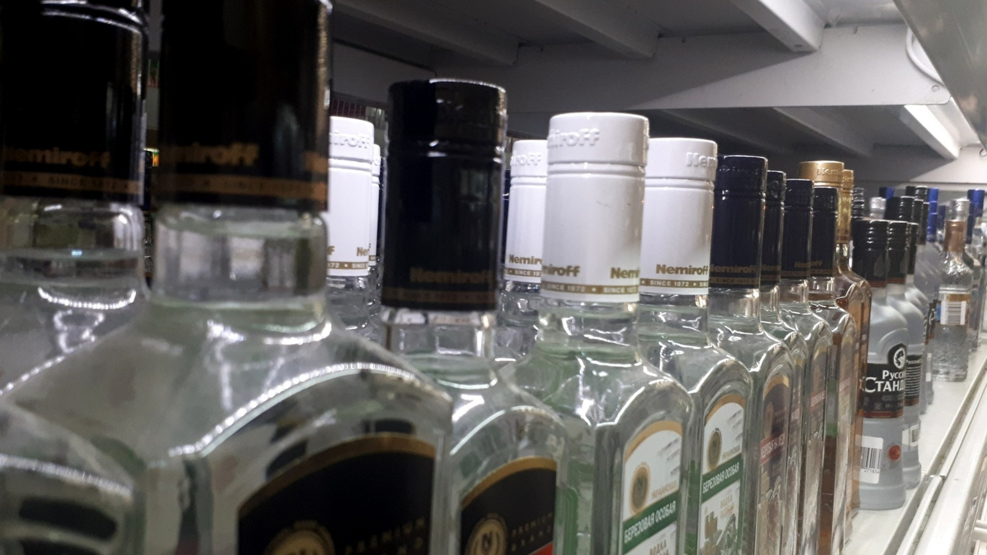 За незаконную продажу алкоголя в кафе Ижевска осудили продавщицу