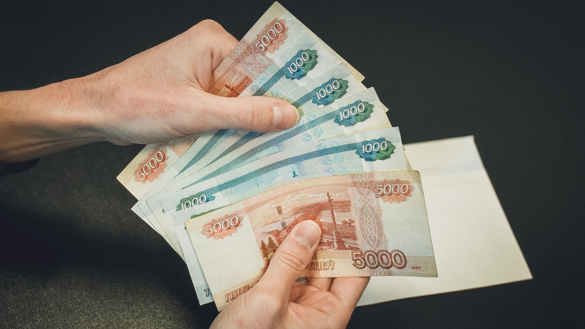За подкуп судебного пристава компанию из Удмуртии оштрафовали на 1 млн рублей
