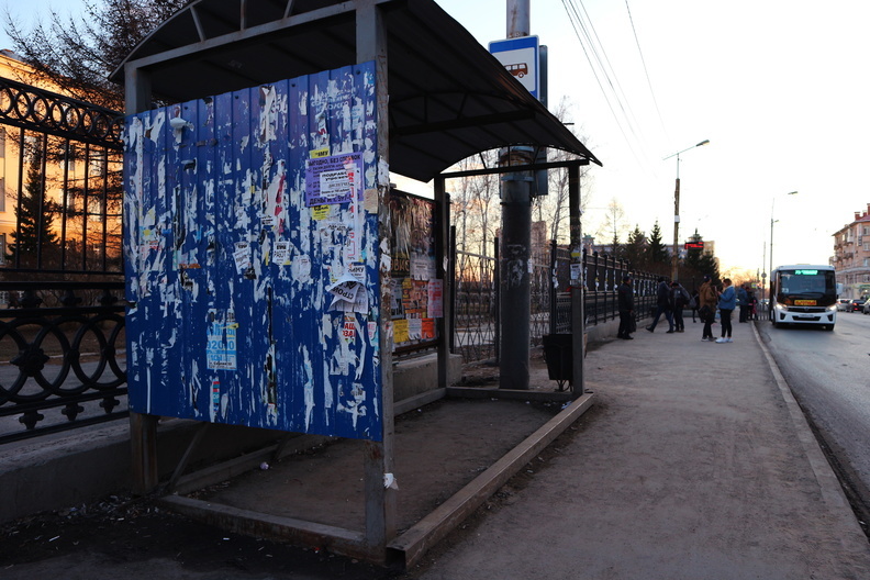 Суд разрешил размещать рекламу на остановках в Ижевске