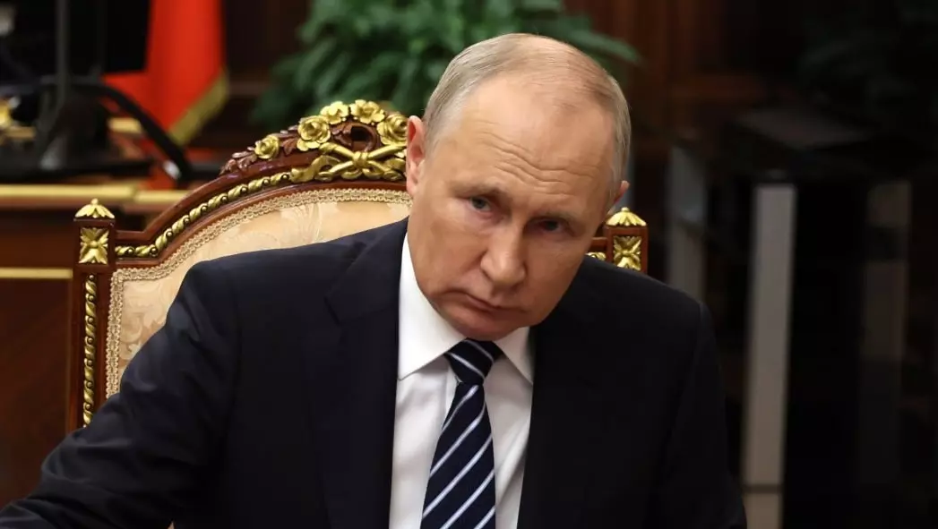 Владимир Путин в Ижевске: необходимо и далее уделять внимание качеству продукции ОПК